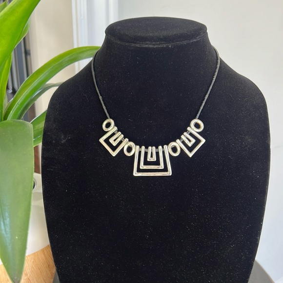 Vintage Necklace Silver and Black Leather with Lobster Clasp. - Picture 1 of 5